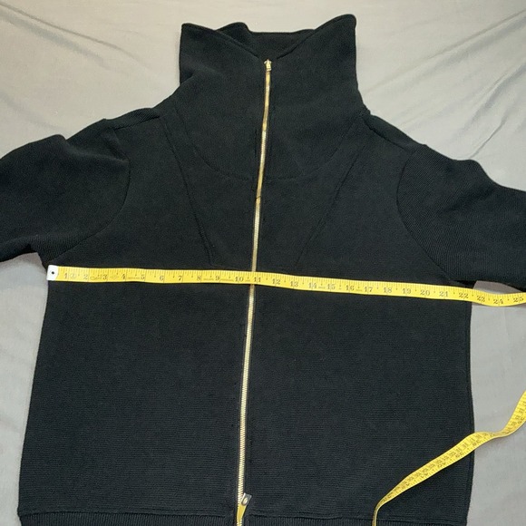 Better Together Black Gold Zip Pullover Long Sleeve Womens M *flaw - Picture 2 of 4
